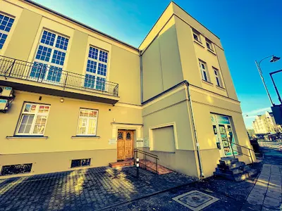 Gabinet Dermatologii i Medycyny estetycznej. Specjalista dermatolog, lek. medycyny estetycznej Ewa Jemiljanowicz-Prynda